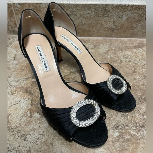Manolo Blahnik black satin Sedaraby D’Orsay heels size 39 - Picture 1 of 13